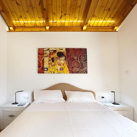 Appartamento Degli Ulivi 2 圣安吉洛 外观 照片